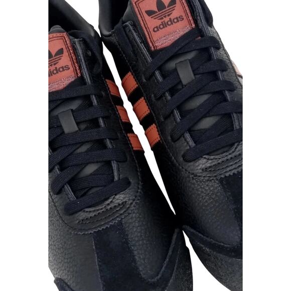 Adidas Originals Samoa Men's Size 13 Black Red Pebbled Leather Sneakers - Picture 3 of 9